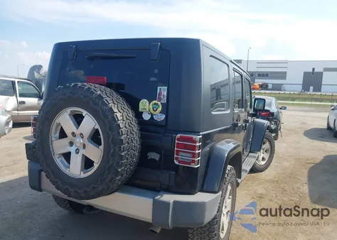 2008 Jeep Wrangler Unlimited Sahara z USA, uszkodzony, nr VIN 1J4GA59138L636744